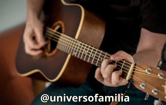 Aplicaciones para Aprender Guitarra Usando el Celular